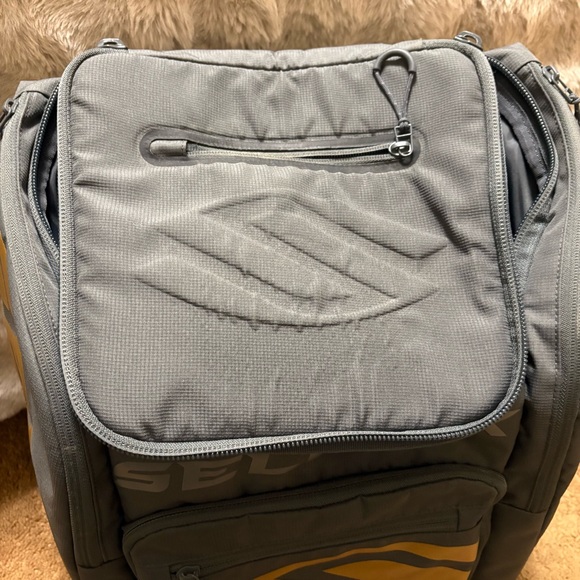 Stylish Gray pickleball Backpack with Gold Accents - Picture 4 of 14